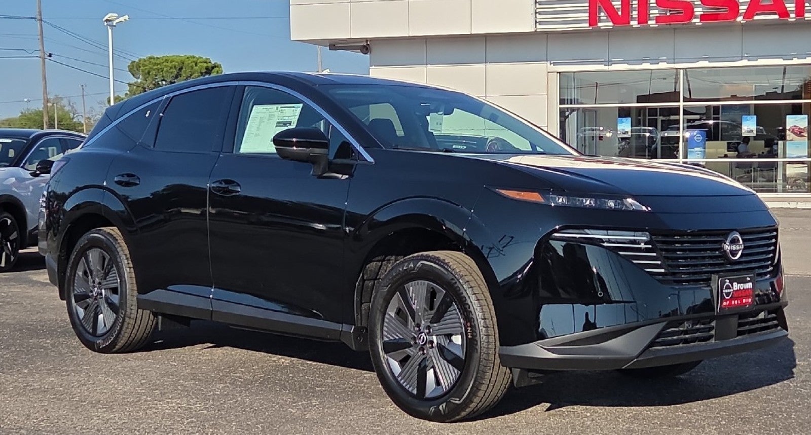 2025 Nissan Murano SL in Black — front three-quarter view